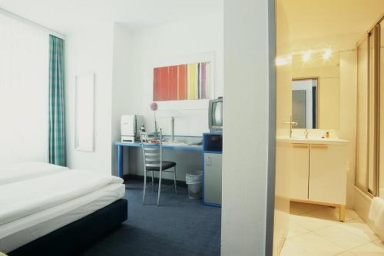ברלין Hotel Alt - Tegel חדר תמונה