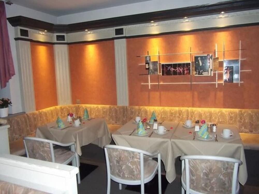 ברלין Hotel Alt - Tegel מראה חיצוני תמונה
